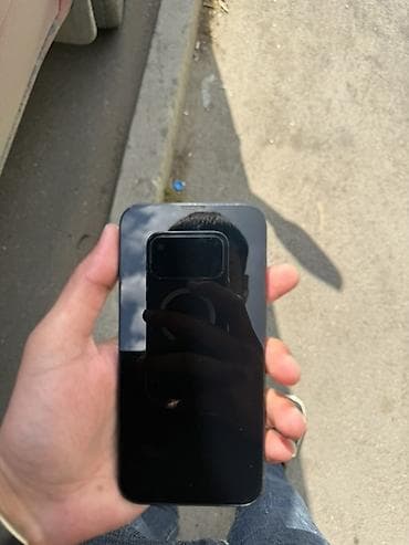 ikinci əl iphone 13: IPhone 13, 128 GB, Midnight, Zəmanət, Face ID — 1