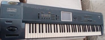 sakit sintezator: Sintezator, Korg, İşlənmiş, Ünvandan götürmə — 1