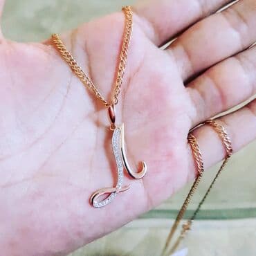 bmw 7 серия 730il at: Dəstə daxildir: Sep, Kulon, Boyunbağı, Sarı qızıl, 585 Əyar — 3