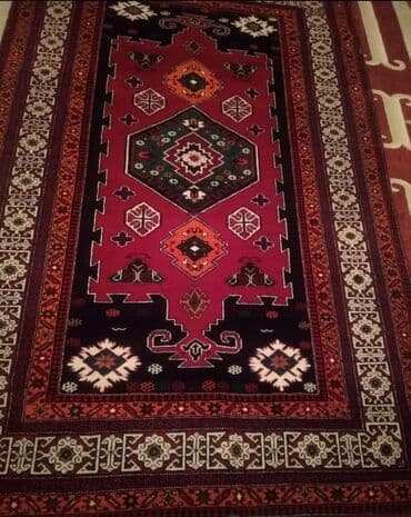 qadınlar üçün yeni il sviteri: Xalça Dekorativ, Azərbaycan, Kredit yoxdur — 1