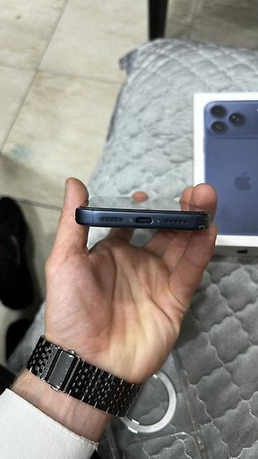 apple 3: IPhone 17 Pro, 256 GB, Göy, Face ID — 6
