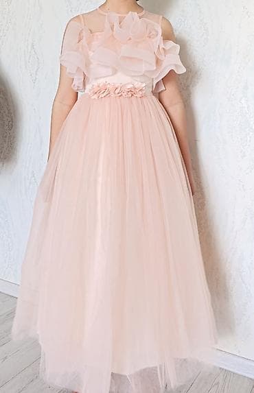 Gözəllik və sağlamlıq: Bu geyim satilir. Yeni sayilir 1 defe 1.2 saatliq geyinilib. 13 yasa — 3