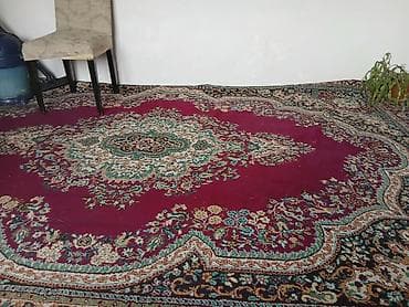 xalca uzlukləri: Qırmızı əsaslı klassik naxışlı xalça - Üslub: Şərq motivli, medalyon — 3