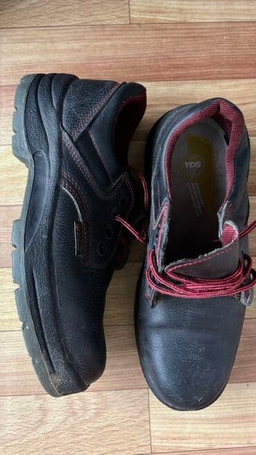 klassik kişi çəkmələri: Məhsul: YDS iş ayaqqabısı 1 defe geyinilib - Rəng: qara, qırmızı — 2