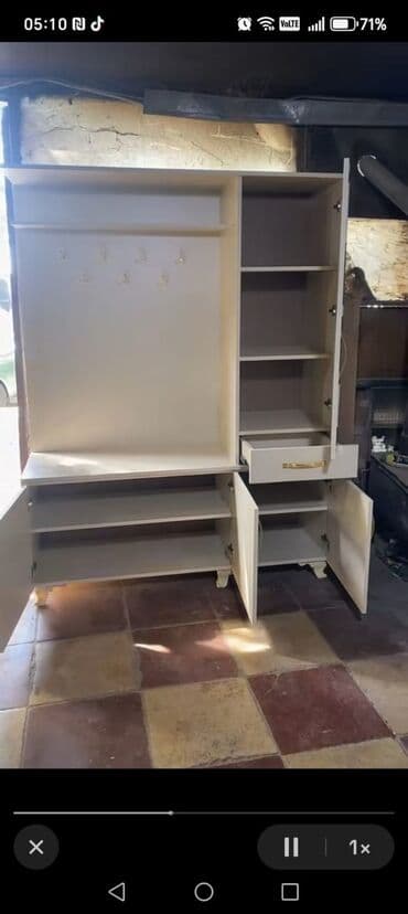 трюмо в прихожую: Прямой шкаф, Для прихожей, Гардероб, Распашной, Корпусный, 1 дверь — 7