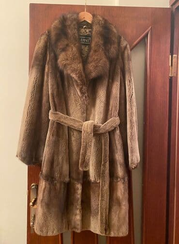 шуба из овчины азербайджанская: Yunanistandan getirilmish, qizili torpaq rengli, boynu sobol, norka — 1