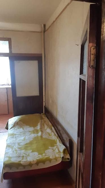 bakida tecili satilan ucuz evler: Bakı, 7-ci mikrorayon, 2 otaqlı, Köhnə tikili, 65 kv. m — 5