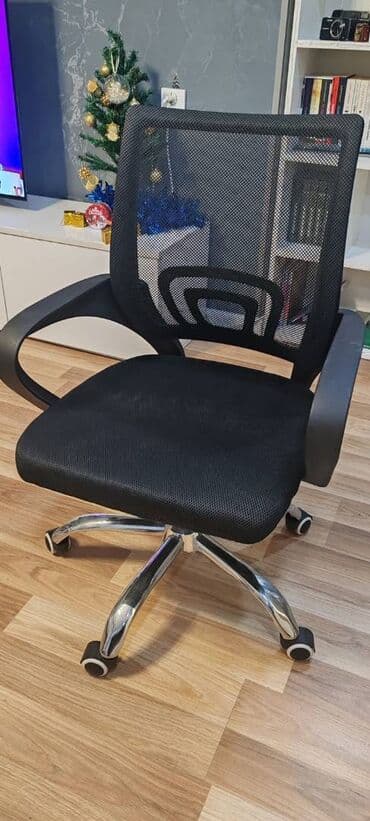 İşlənmiş, Təkərli, Qolları tənzimlənmir, Parça