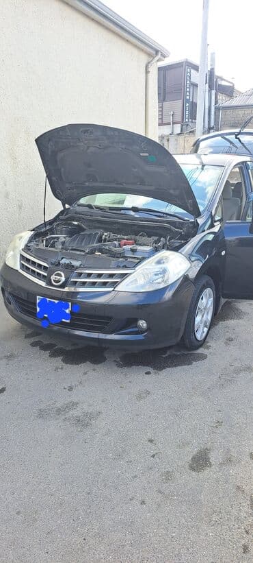 faizsiz kreditlə maşın: Nissan Tiida avtomobili hər gün rahat istifadə üçün nəzərdə tutulmuş — 3