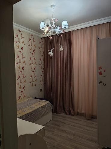heyet ucun divan: Yasamalda, Kaktus yaxınlığında 5 tələbə qız üçün HƏR BİR ŞƏRAİTLİ — 2