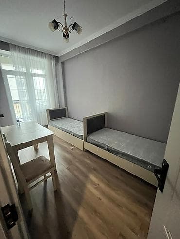 qapi kraskalari: 2 təknəfərlik çarpayı, Dolab — 2