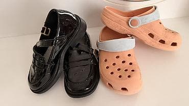 yay desdleri: İkisi birgə 10 manat. Qara təptəzə kimidir. Başmaqlar geyinilib — 1