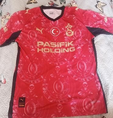 Futbolkalar: Futbolka, Puma, Standart, rəng - Qırmızı — 1