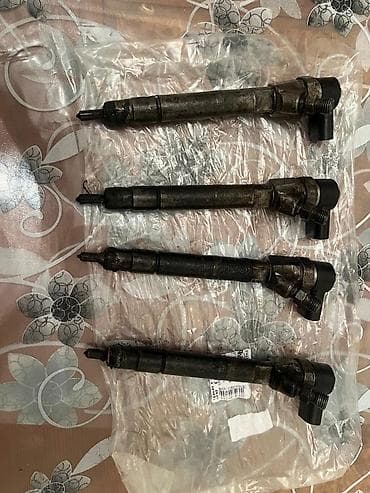 dizel mercedes: Məhsul: Dizel mühərrik üçün yanacaq enjektorları (4 ədəd dəst) Vita — 1