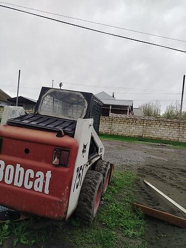 hyundai sonata nece masindir: Bobcat 751 mini yükləyici. Ağdaşdadır. İşlətmediyimiz üçün satırıq — 3