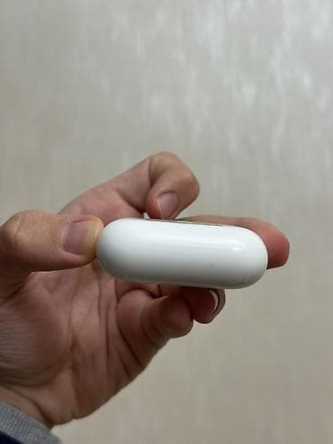 xrom kalonkalar: Airpods pro 2 USB Magsafe Case. Yenidən heç seçilmir demək olar — 7