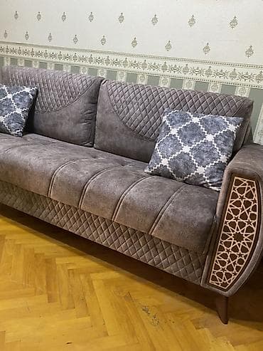 divan olcusu: Qonaq otağı üçün şık divan - Rəng: tünd bozumtul (taupe). - Material — 4