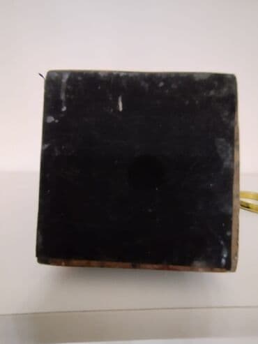 Uşaq geyimi və ayaqqabıları: Suviner hün 25 sm şəkil qoymaq olar icinə Dəmirdəndir Alınıb 35 azn — 7