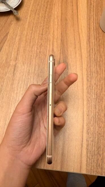 ıphone 8 ekran: IPhone 8, Qızılı, Barmaq izi — 4