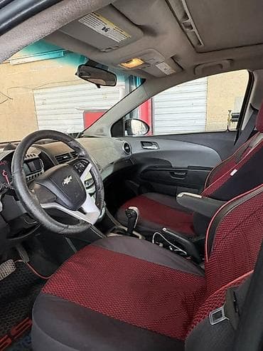 salon niva: Chevrolet Aveo: 1.6 л | 2014 г. 250000 км Седан — 7