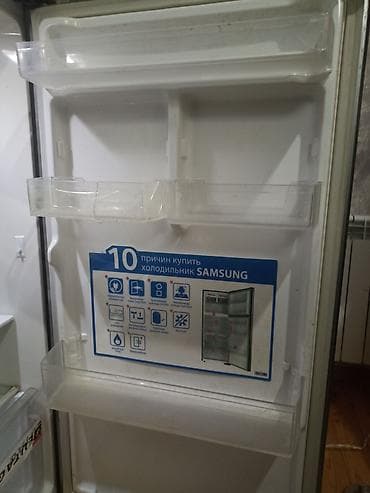 samovar satisi: İşlənmiş 2 qapılı Samsung Soyuducu Satılır, rəng - Gümüşü — 9