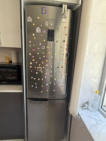 2 qapılı Samsung Soyuducu Satılır, rəng - Gümüşü — 1