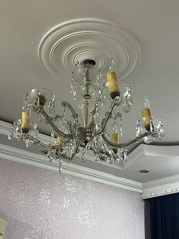 projektor işıq: Çılçıraq, 8 lampa — 2