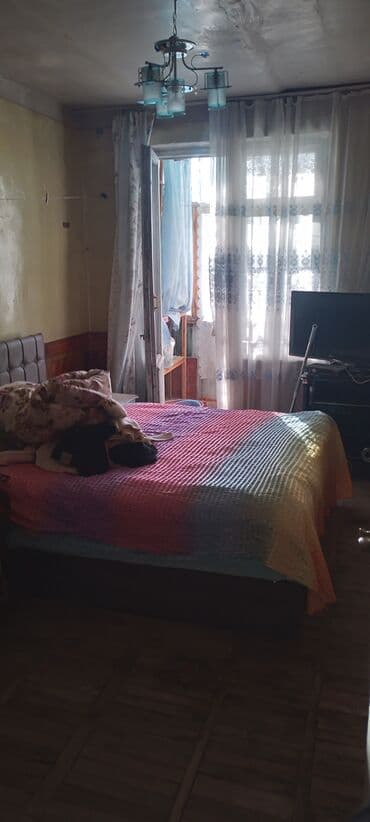 ikinci el metbex mebeleri: Açılan, 2 qapılı Düz dolab, Qarderob, paltar dolabı — 1