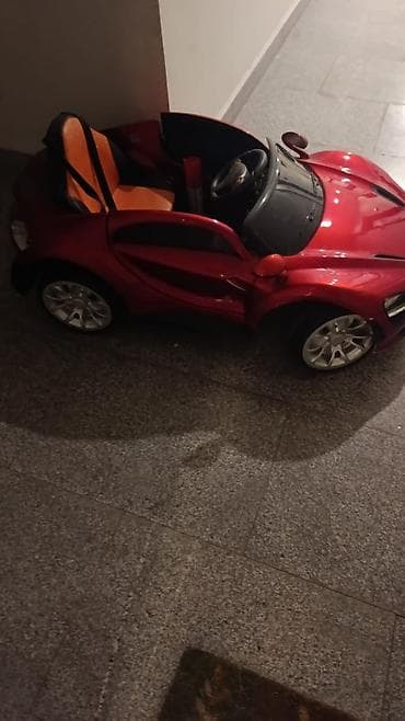 Uşaq üçün elektrikli miniatür maşın – qırmızı rəngdə sport kupe lalafo.az -da Uşaq üçün elektrikli miniatür maşın – qırmızı rəngdə sport kupe