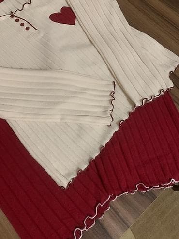 ev paltarları: Qadın pijama dəsti Yenidir her birin 55 azn almisam ama endirimle 45 — 10