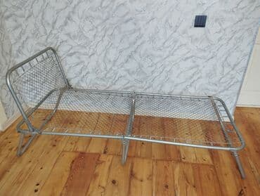 Metal çərçivəli qatlanan çarpayı - Material: möhkəm metal boru