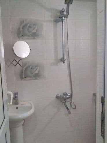 azadliqda kiraye evler 2023: Tarqovuda, İçəri şəhər metrosu yaxınlığında, 2 mərtəbəli binanın 2-ci — 15