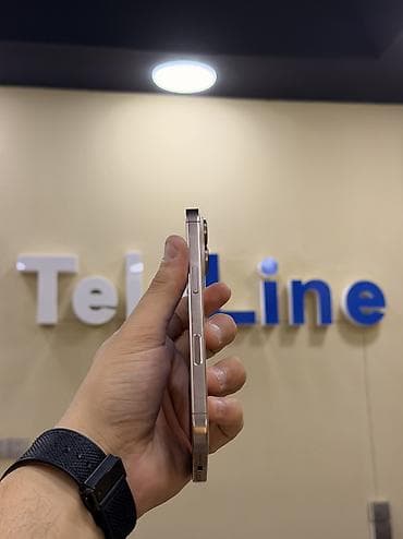 iphone 113: IPhone 16 Pro, 128 GB, Desert Titanium, Zəmanət, Kredit, Simsiz şarj — 2
