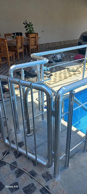 Balkon məhəccəri, Paslanmaz polad