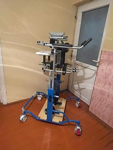 Tibbi avadanlıq: Stasionar dayaqla yerüstü vertikalizator / reabilitasiya trenajoru - — 2