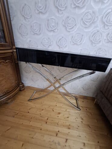 вешалка напольная в прихожую: Siyirtmeli konsol yenidir Olcusu 100/30/90 Paslanmaz metal, ustu mdf — 1