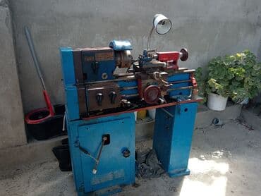 restoran avadanlığı: Tokar dəzgahı. Heç bir problemi yoxdu. 4 aydı almışam. 72 yaşım var — 2
