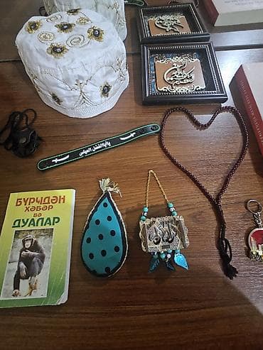 Qol saatları və aksesuarlar: Dini hediyyelikler. Hamsı birlikde 12man. inşaatçılar — 3