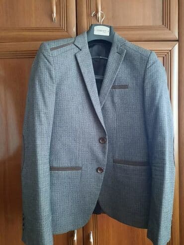 kişi ucun klassik qara kostyum: Kostyumlar — 3