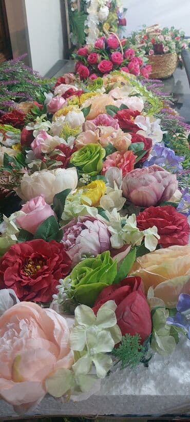 искусственные цветы баку: Gül dekorasiyası 20 kv yeri bagıayır — 1