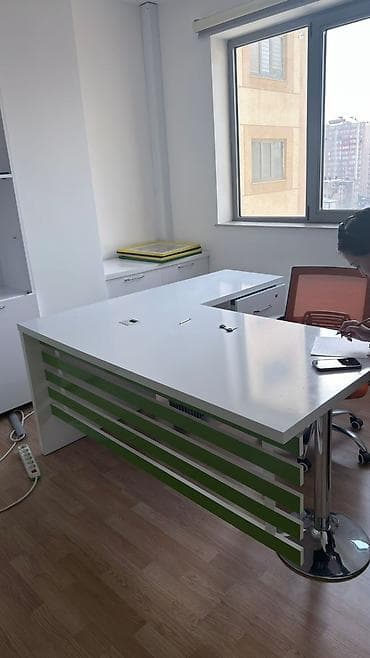 kreditle taxta satisi: Ofis mebel dəsti - Real alıcı ile daha asaği qiymet - L formalı iş — 2