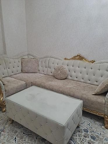 ev əşyalar: İşlənmiş, Künc divan, Qonaq otağı üçün, Açılmayan — 2