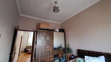 7 ve 8 mkr satilan evler: 3 otaq 1 zal. giriş kalidor, ve hamam tualet . heyetdede ayrica tualet — 8