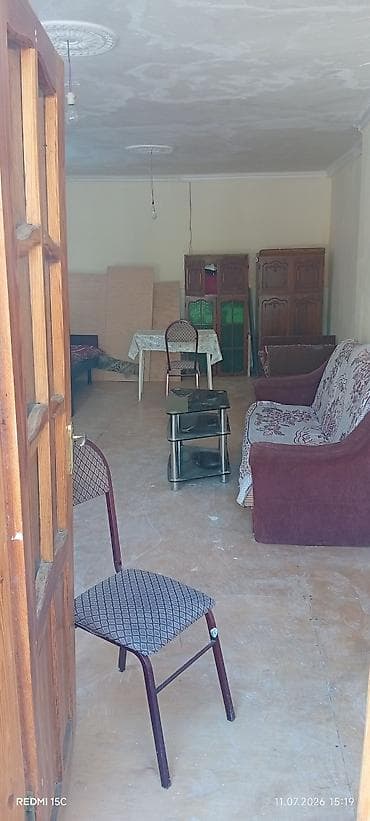 cən satışı: 3 nəfər otaq oğlan lazımdır kirayə evdir obşiy heyət deyil ayrıdır — 4