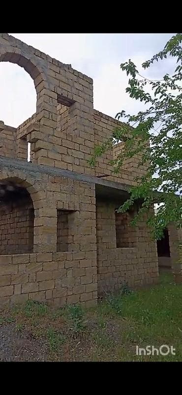 a frame ev qiymetleri: Cəlilabad,3 təpə kəndində Satılır: daşdan tikilmiş 2 mərtəbəli — 8