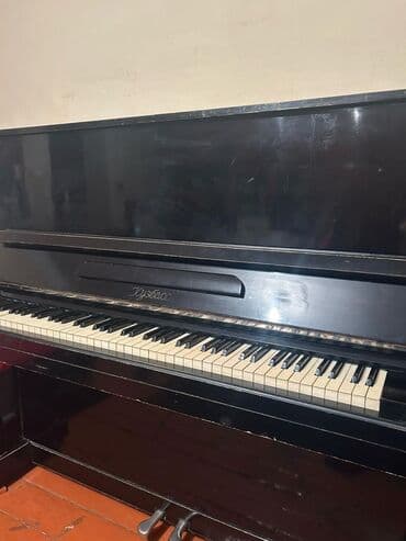 loro piana baku: Kuzbass upright piano - Korpus: parlaq qara rəngdə klassik vertikal — 2