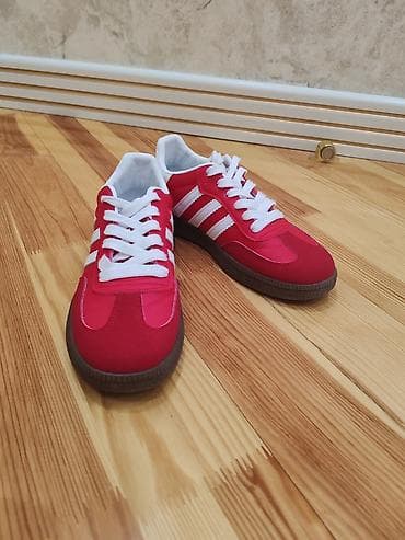 Qırmızı-ağ idman ayaqqabısı (model: Samba) - Rəng: canlı qırmızı