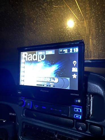 Pioneer avh 6550 İcinnen cixan Sensirinda yuncul promlem var amma