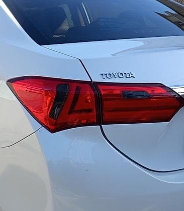 toyota prius farasi: Komplekt, Yaxın və uzaq vuran işıqlar Toyota, Orijinal — 1