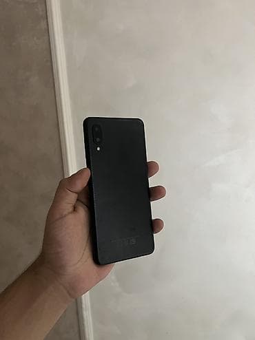 ps4 pro disc: Samsung Galaxy A02, 32 GB, rəng - Qara, Sensor — 7